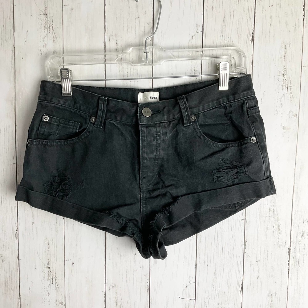 Amuse Society Distressed Crossroad Black Shorts 26